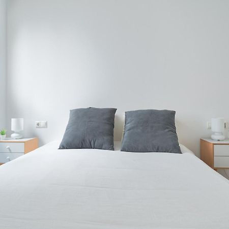Apartamento En El Centro, Tranquilo Y Luminoso マラガ エクステリア 写真